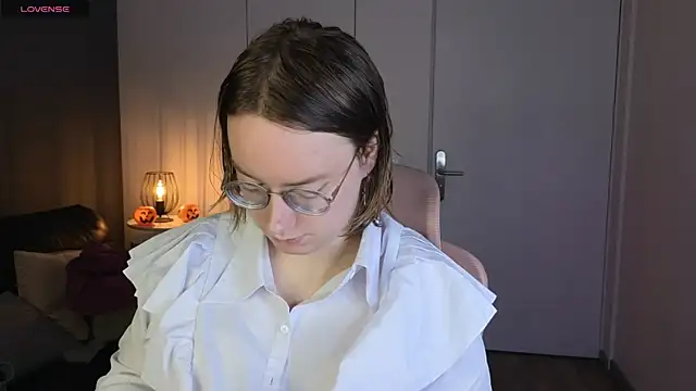 Amanda Butlerr online show from 05/22/26, 12:36
