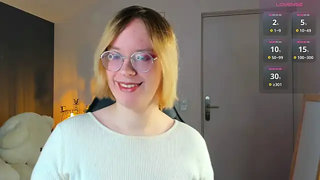 Amanda Butlerr online show from 10/25/25, 10:14