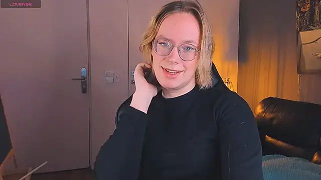 Amanda Butlerr online show from 11/01/25, 09:47