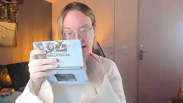 Amanda Butlerr online show from 10/11/25, 09:21