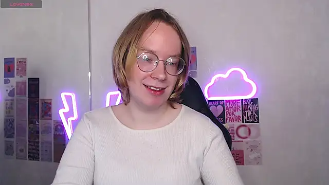 Amanda Butlerr online show from 04/06/26, 10:38