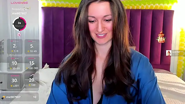 Joan Nelson online show from 04/03/26, 08:43