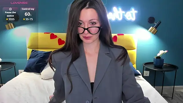 Joan Nelson online show from 02/11/26, 08:36