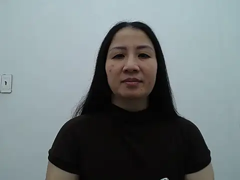  Lady- online show from 12/16/25, 11:47