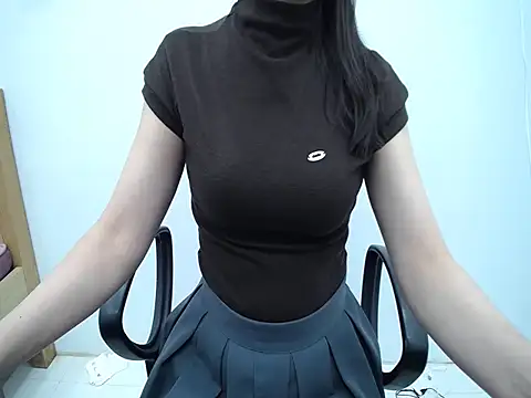  Lady- online show from 12/01/25, 08:21