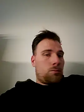 Snapshot of mrlyuis chatting on 03/03/26, 03:19 mrlyuis online show from 03/03/26, 03:19