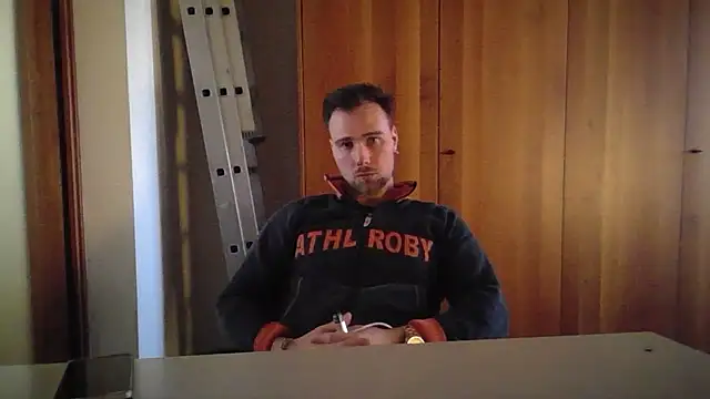 Snapshot of mrlyuis chatting on 02/17/26, 02:14 mrlyuis online show from 02/17/26, 02:14