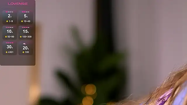 RebeccaRese online show from 03/13/26, 09:36