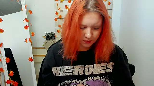 Snapshot of ScarletVixen_ chatting on 10/16/25, 06:16 ScarletVixen online show from 10/16/25, 06:16