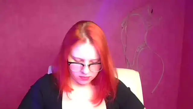 Snapshot of ScarletVixen_ chatting on 09/10/25, 07:46 ScarletVixen online show from 09/10/25, 07:46