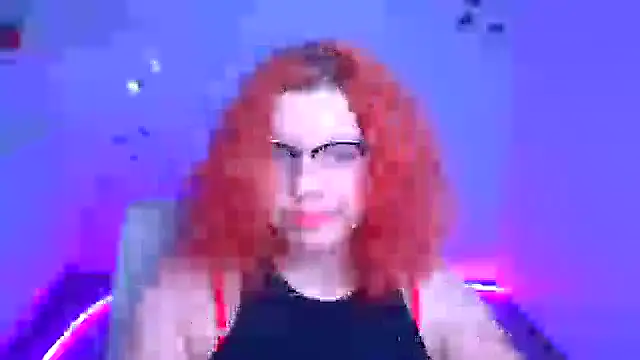 Snapshot of ScarletVixen_ chatting on 09/24/25, 05:30 ScarletVixen online show from 09/24/25, 05:30
