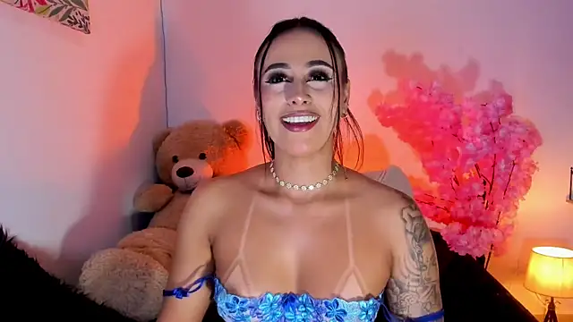 SagiraBelle online show from 07/08/26, 05:46