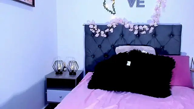 SagiraBelle online show from 01/09/26, 04:58