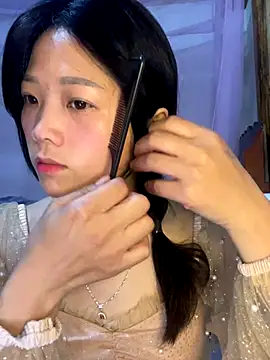 thaoyeuuu online show from 09/15/25, 01:33