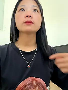 thaoyeuuu online show from 10/13/25, 05:42