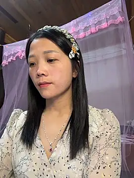 thaoyeuuu online show from 11/30/25, 01:01