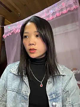 thaoyeuuu online show from 11/27/25, 10:05