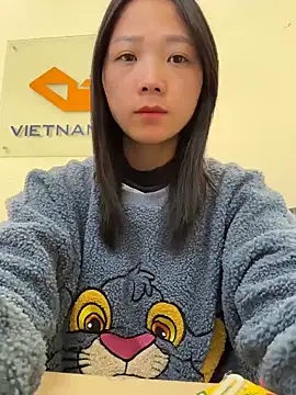 thaoyeuuu online show from 11/26/25, 02:22