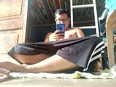 Snapshot of Kj_Gigolo chatting on 04/07/26, 01:24 Kj Gigolo online show from 04/07/26, 01:24