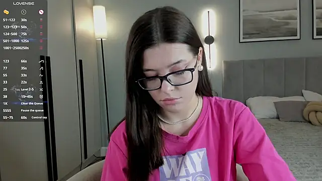 LubaStadt online show from 12/21/25, 07:15