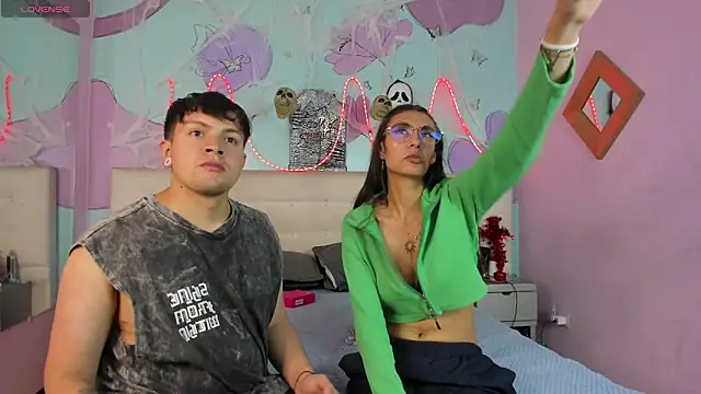 Ethan N Abby online show from 10/22/25, 04:01