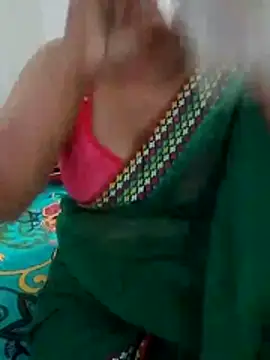 angel tisha07 online show from 10/28/25, 12:11