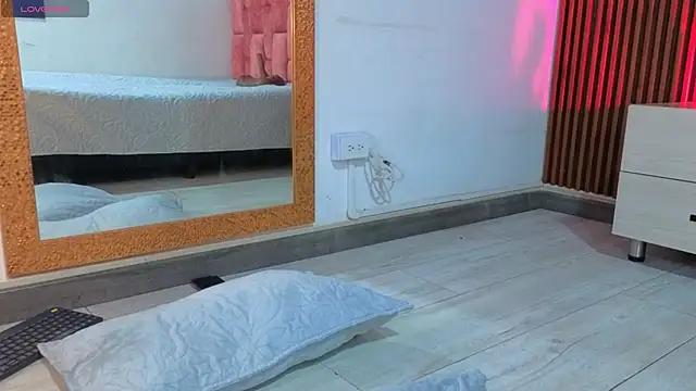 anna beneet online show from 11/28/25, 12:05