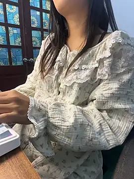 bunny b4nny online show from 11/25/25, 09:20