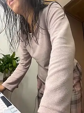 bunny b4nny online show from 11/23/25, 03:44