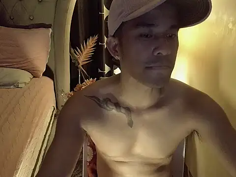 AsianHorseCockOwen online show from 11/18/25, 12:19