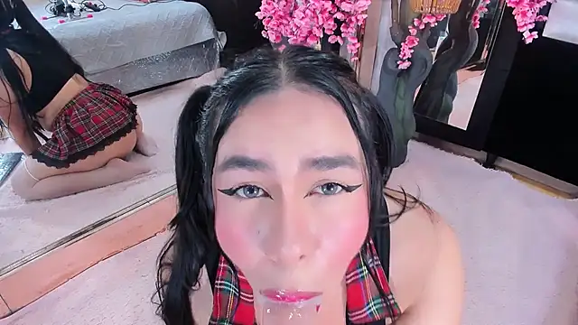 TessaCooper1 online show from 04/03/26, 08:26