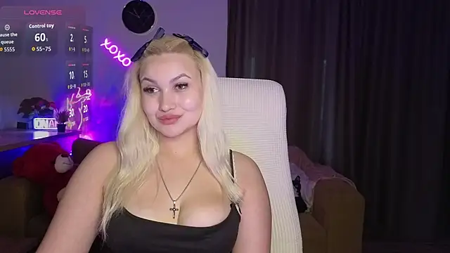 Snapshot of adrelaxina chatting on 04/28/26, 03:49 adrelaxina online show from 04/28/26, 03:49