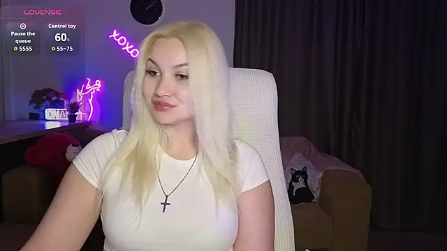 Snapshot of adrelaxina chatting on 04/21/26, 07:09 adrelaxina online show from 04/21/26, 07:09