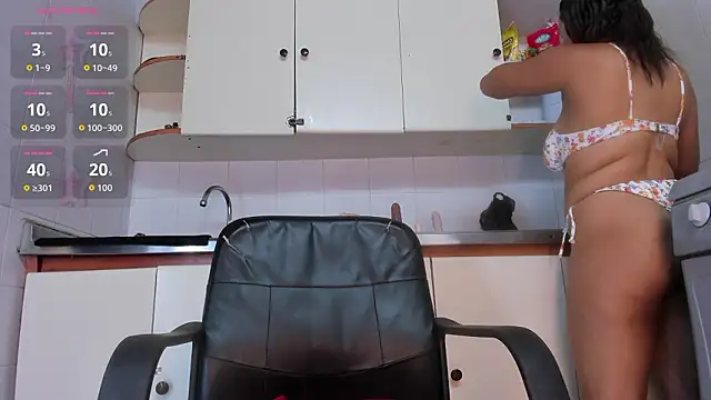 BustyGlow online show from 03/20/26, 10:05