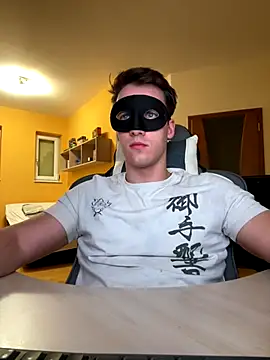 Raveman online show from 11/30/25, 03:13