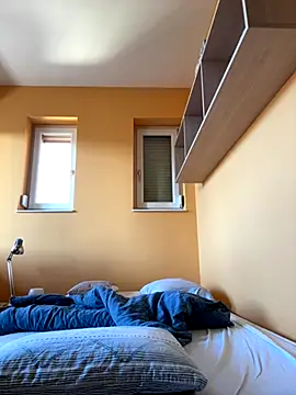 Raveman online show from 10/25/25, 01:45