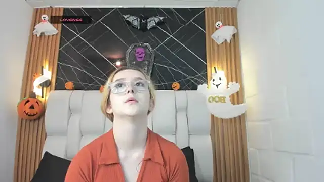 kristal joi dl online show from 10/26/25, 01:44