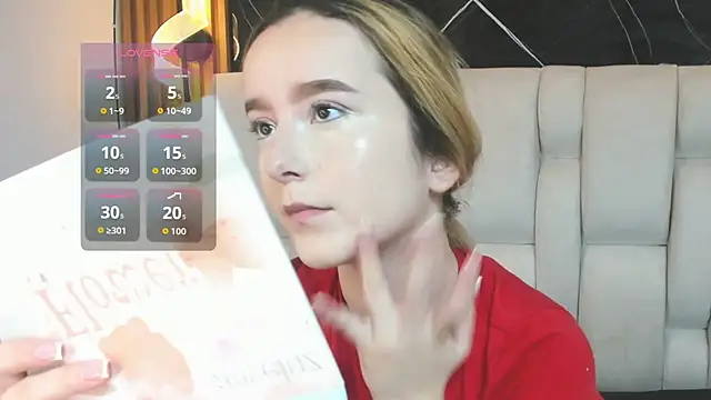 kristal joi dl online show from 11/28/25, 12:27