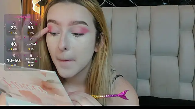 kristal joi dl online show from 11/11/25, 12:33