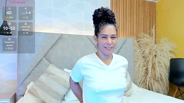 Brunnette Sensation online show from 02/27/26, 06:41