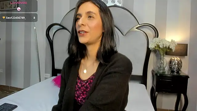 Snapshot of MiaAmore_ chatting on 01/15/26, 07:06 MiaAmore online show from 01/15/26, 07:06