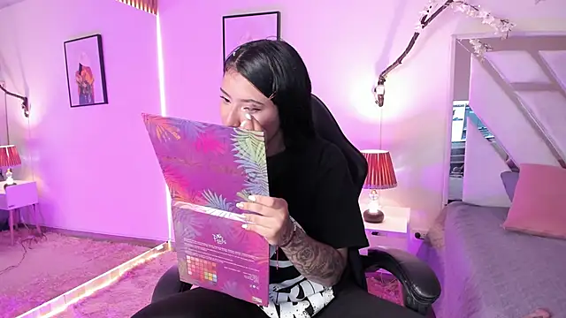 emy williams online show from 03/18/26, 07:26