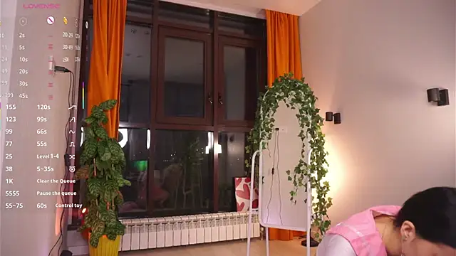 Snapshot of FrankForss chatting on 12/03/25, 04:24 FrankForss online show from 12/03/25, 04:24