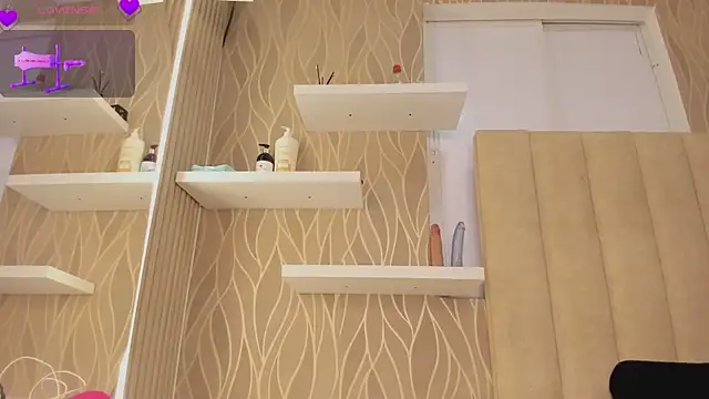 abby swith41 online show from 11/16/25, 08:35