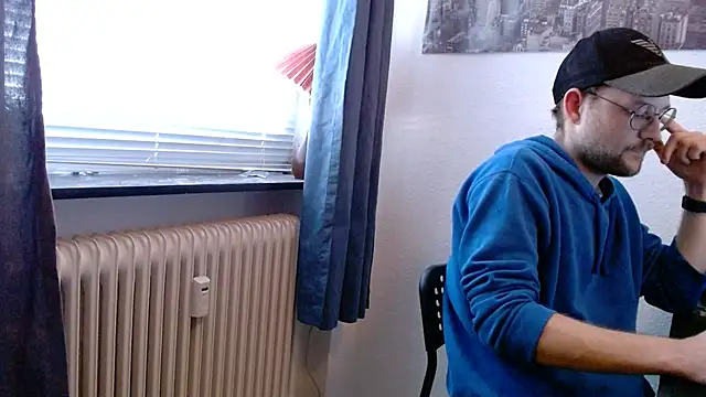 ChefDeLust online show from 10/24/25, 02:05