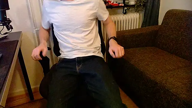 ChefDeLust online show from 10/31/25, 06:04