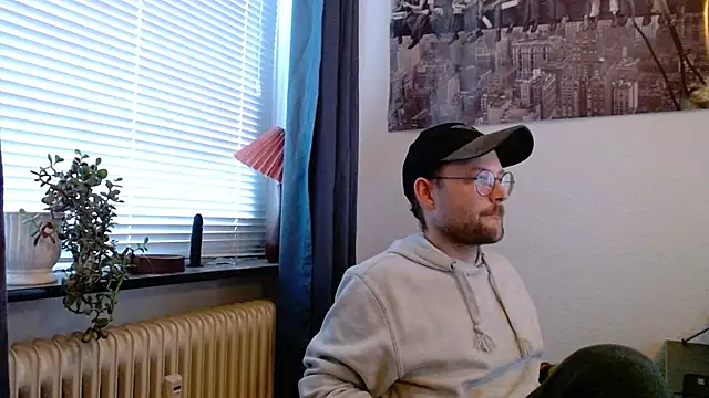 ChefDeLust online show from 10/21/25, 02:38