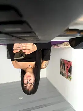 lilitth777 online show from 11/18/25, 03:48