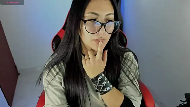 lilitth777 online show from 09/11/25, 12:43