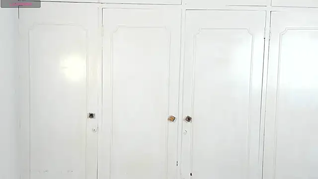 Snapshot of zarek_lux chatting on 01/16/26, 01:37 zarek lux online show from 01/16/26, 01:37